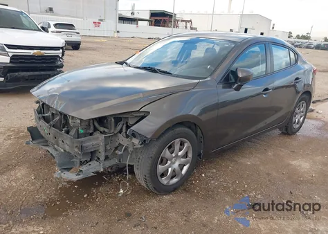 2014 Mazda Mazda3 I Sport z USA, uszkodzony, nr VIN JM1BM1U70E1121087